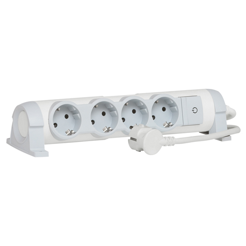 Удлинитель 4 гн 1,5м с/з 694626 Legrand