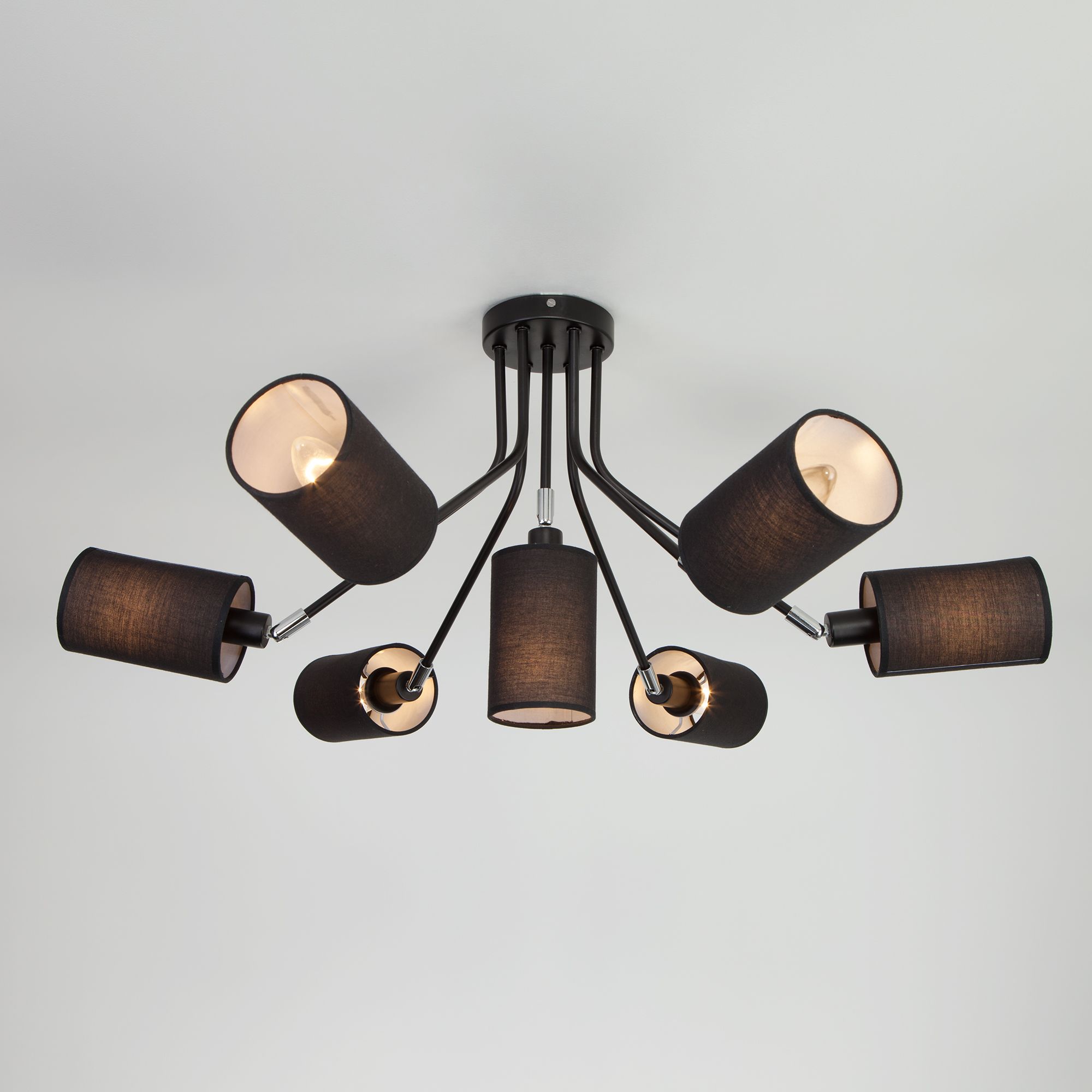 Люстра в стиле лофт рожками Eurosvet 70072/7 черный